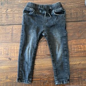 EUC little Bipsy black wash jeans 2t/3t